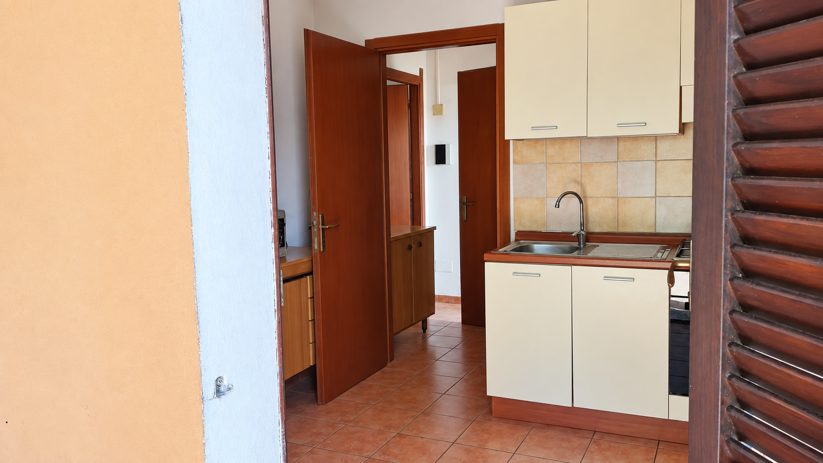 Appartamenti-da-Iolanda-Castiadas-CUucina